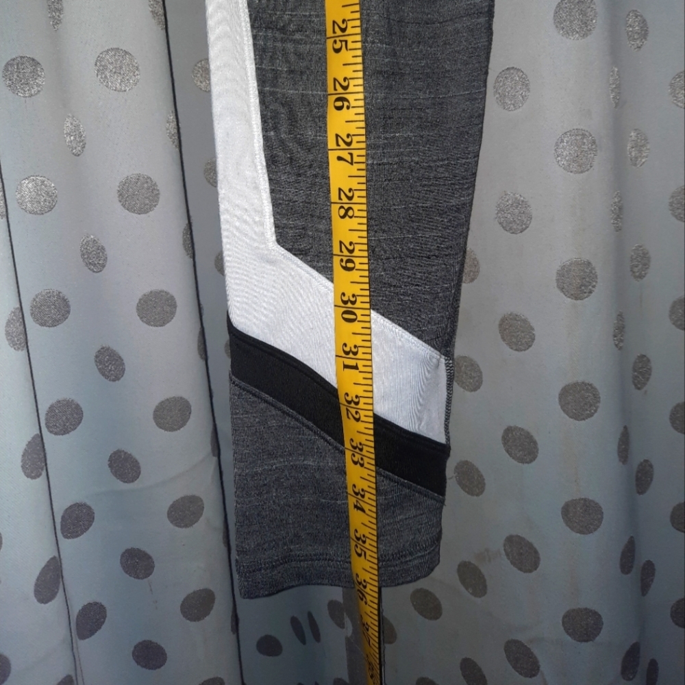 REEBOK Active Legging Large - Picture 4 of 7